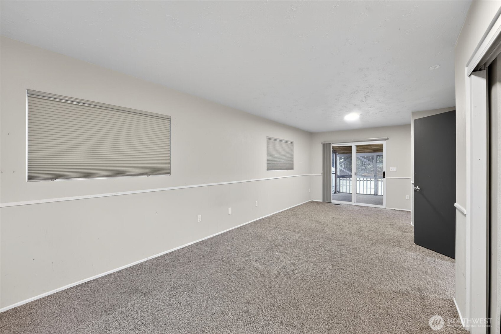 38821 N Newport Highway Elk WA 99009