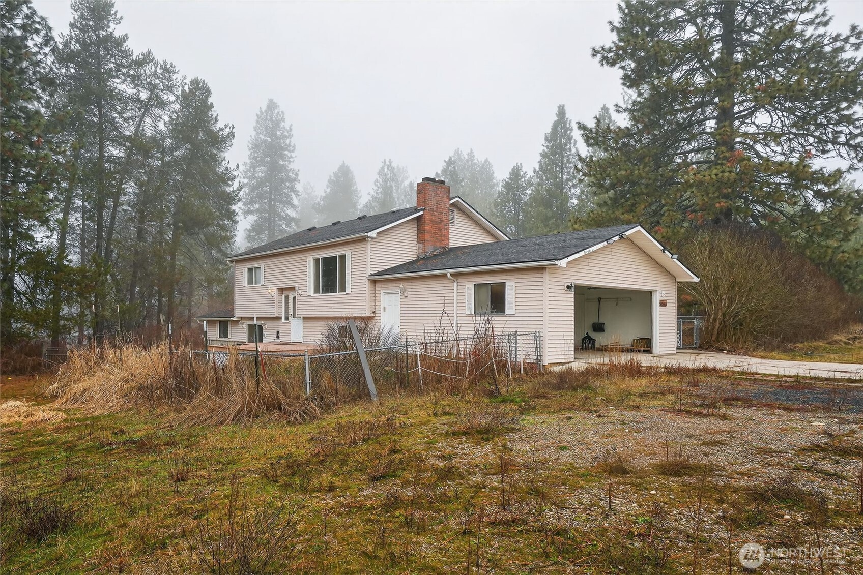 38821 N Newport Highway Elk WA 99009