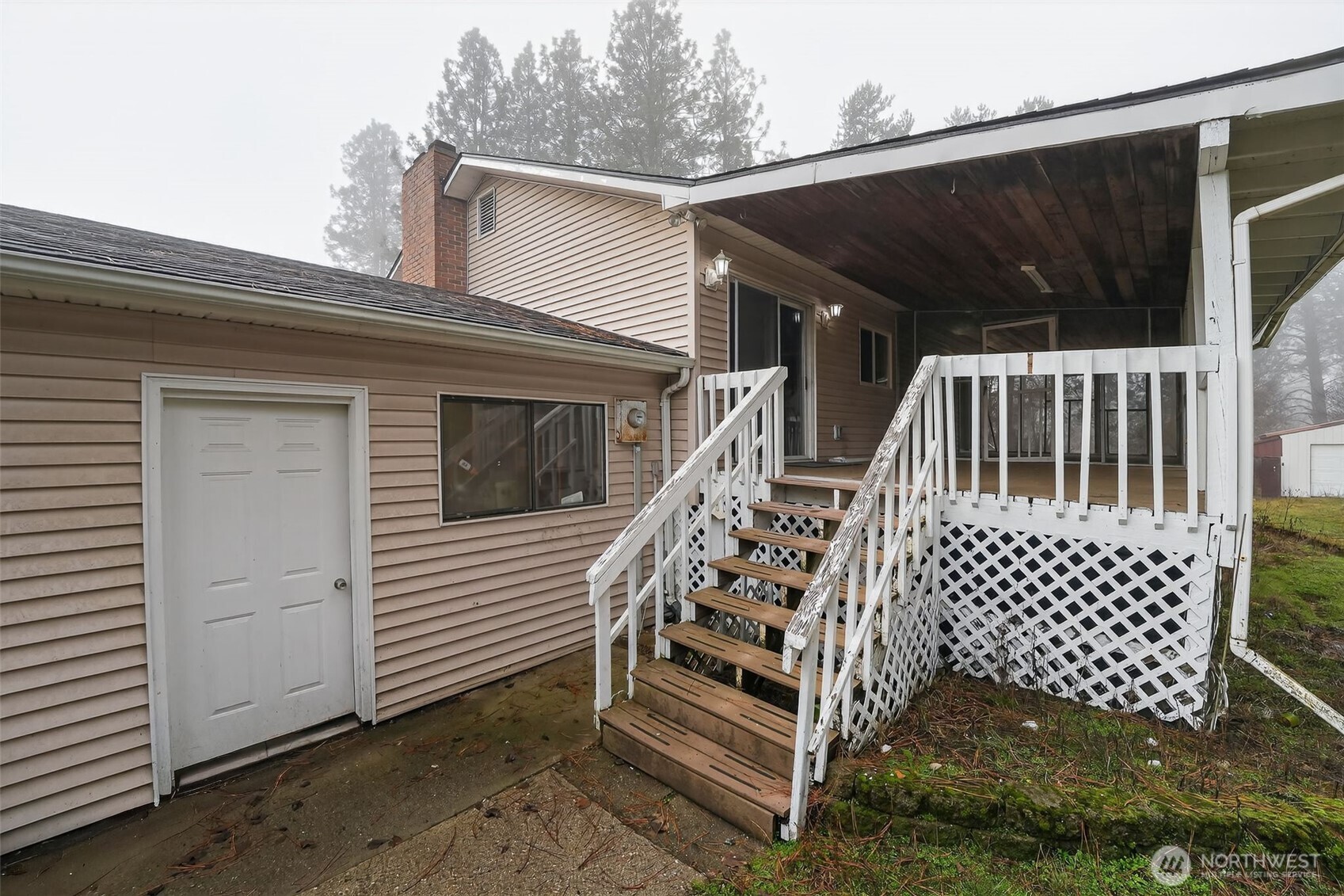 38821 N Newport Highway Elk WA 99009