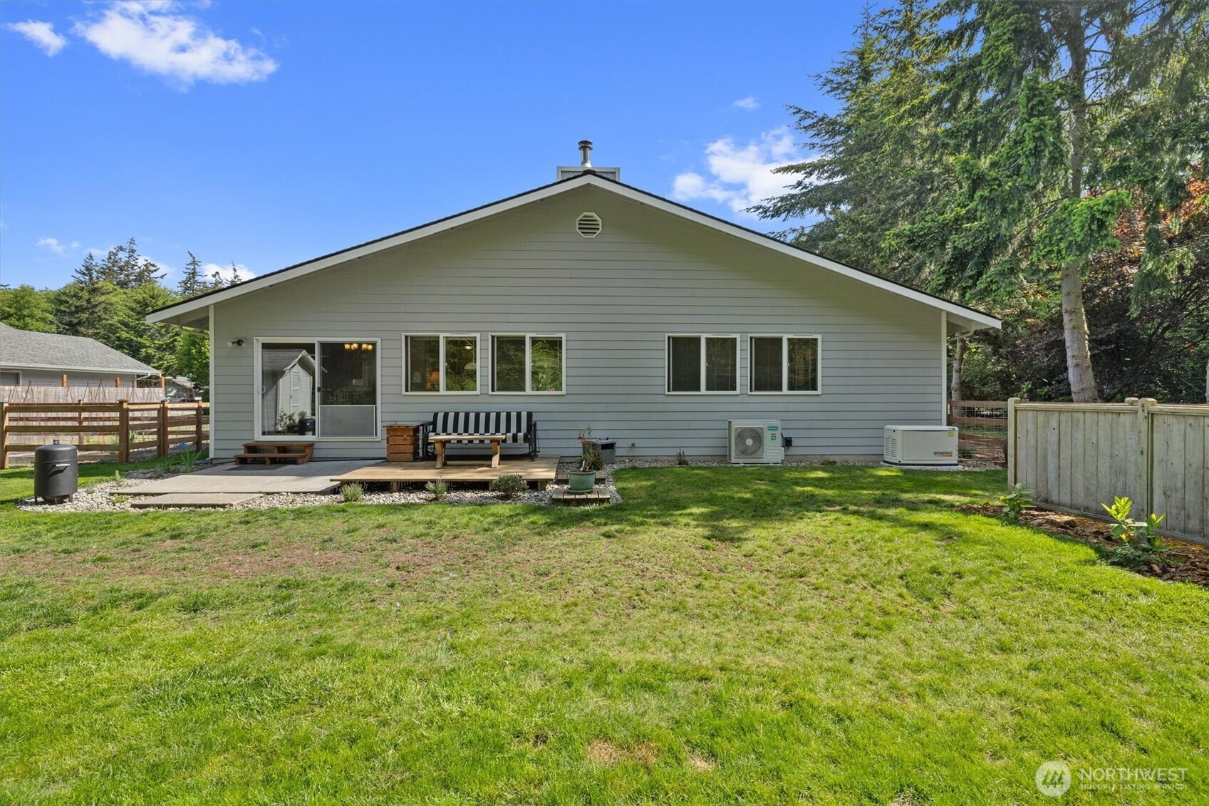 2021 Doe Drive Oak Harbor WA 98277