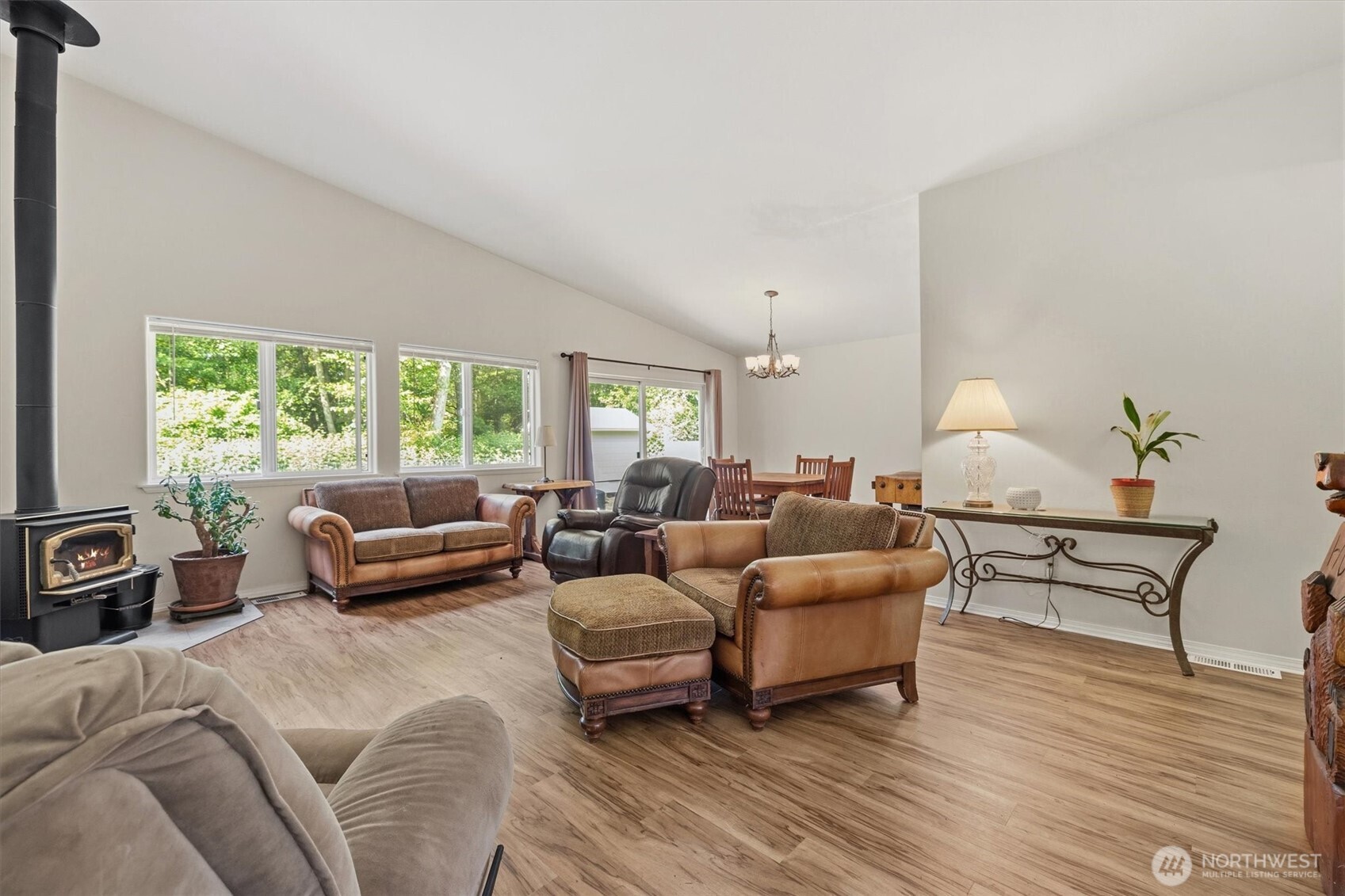 2021 Doe Drive Oak Harbor WA 98277