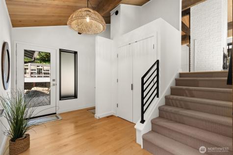 1218 NW 118th Street Seattle WA 98177