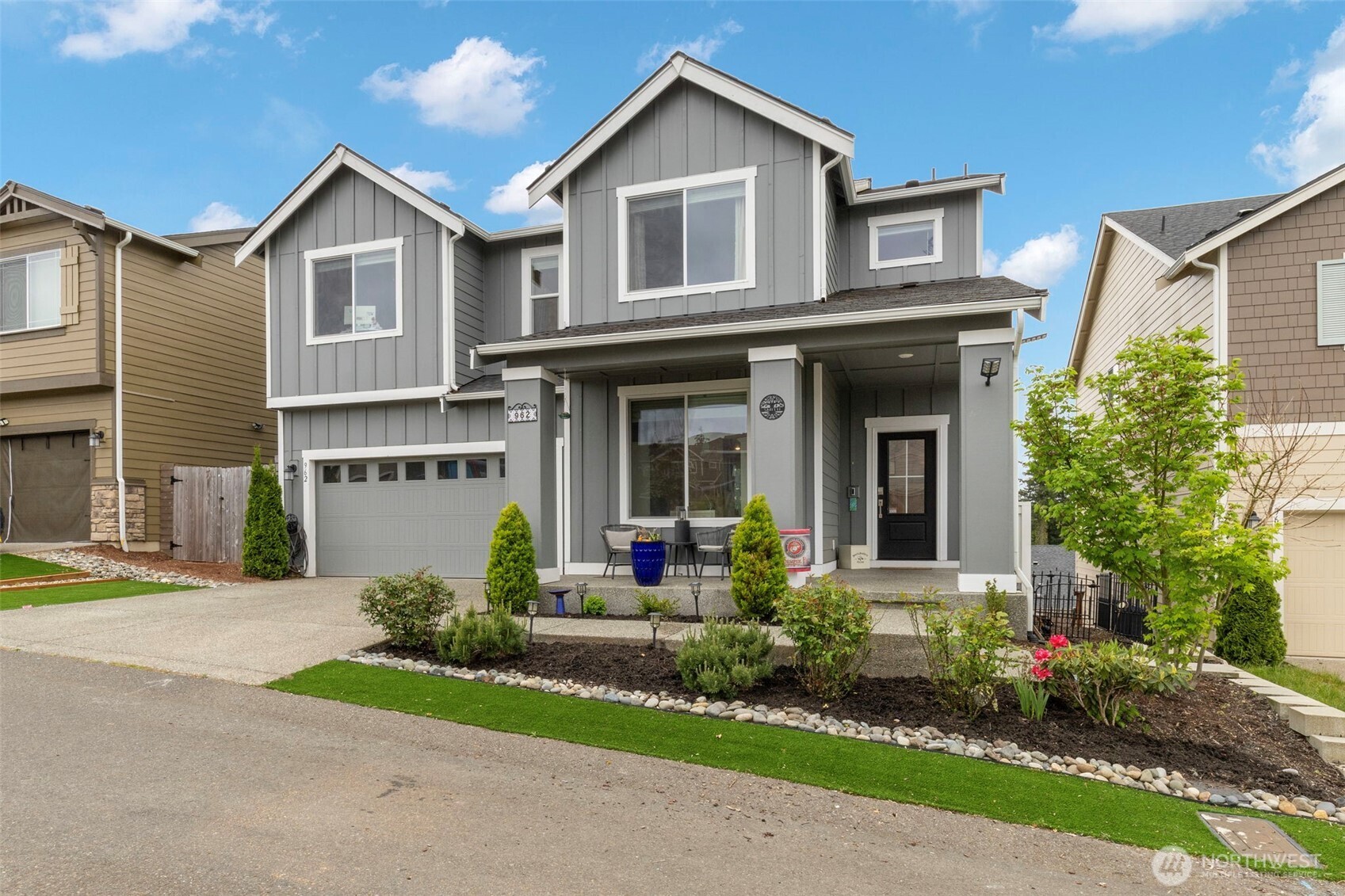 962 Thrush Court SE Port Orchard WA 98366