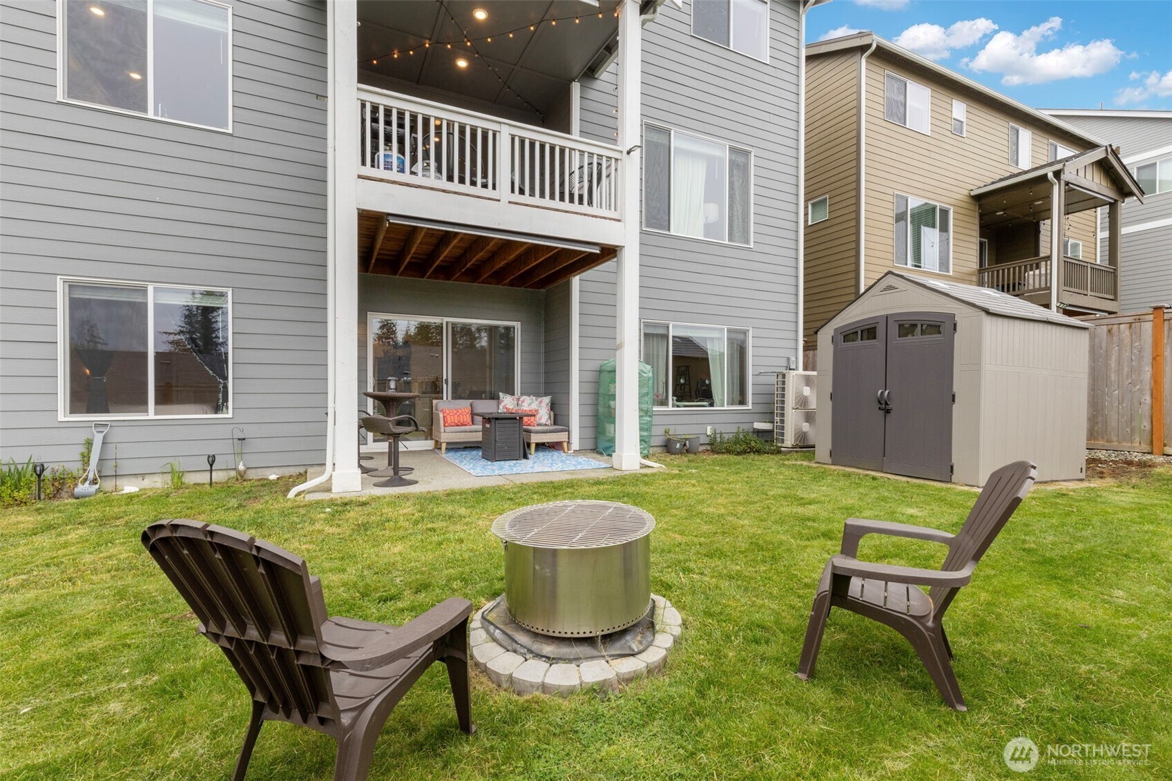 962 Thrush Court SE Port Orchard WA 98366