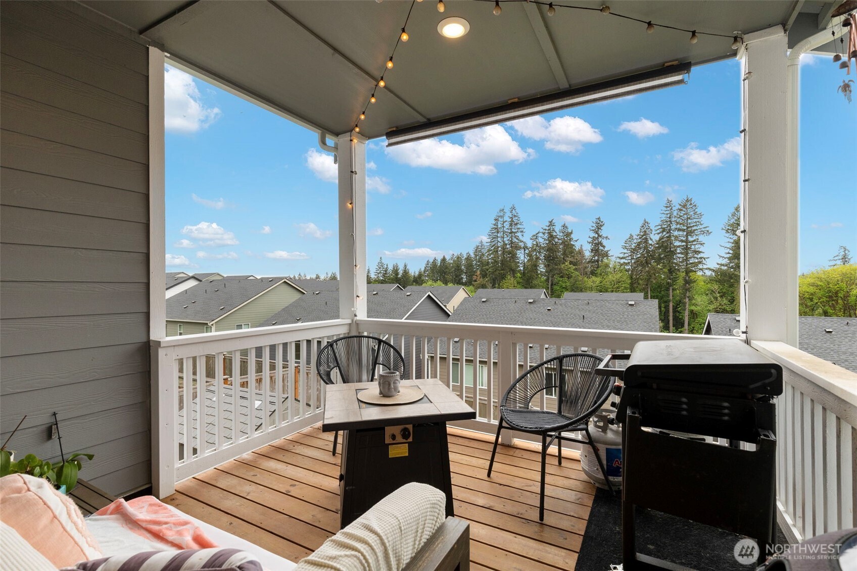 962 Thrush Court SE Port Orchard WA 98366