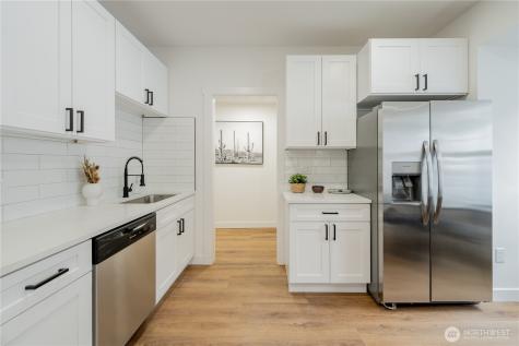 1315 E Marine View Drive Everett WA 98201