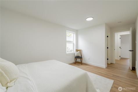 1315 E Marine View Drive Everett WA 98201