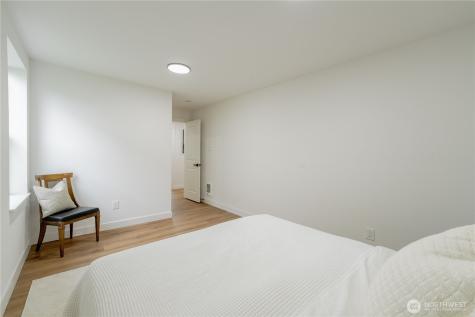 1315 E Marine View Drive Everett WA 98201