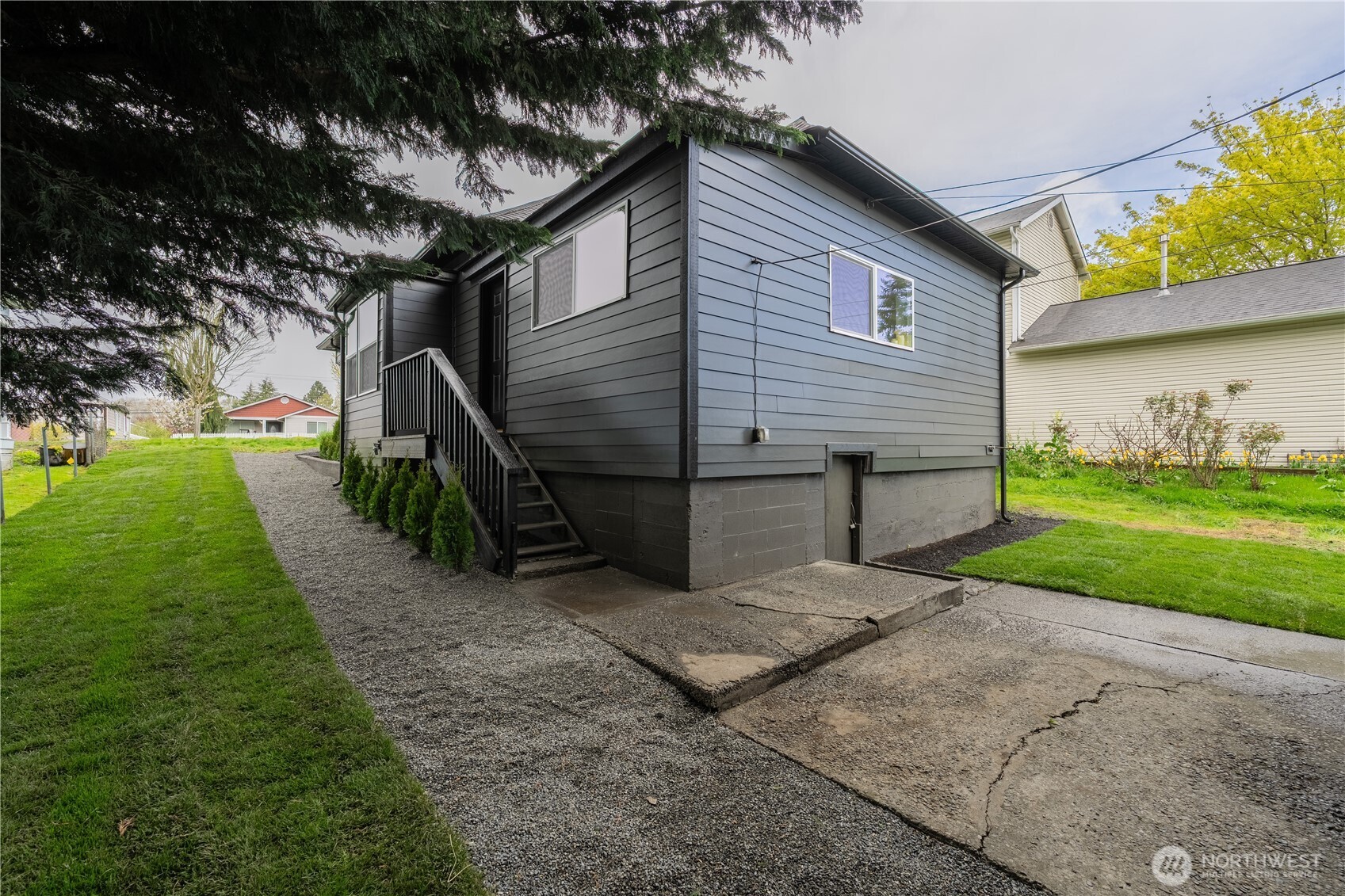 1315 E Marine View Drive Everett WA 98201