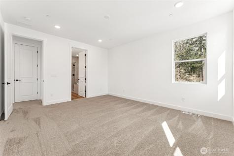 18015 139th Place E Puyallup WA 98374
