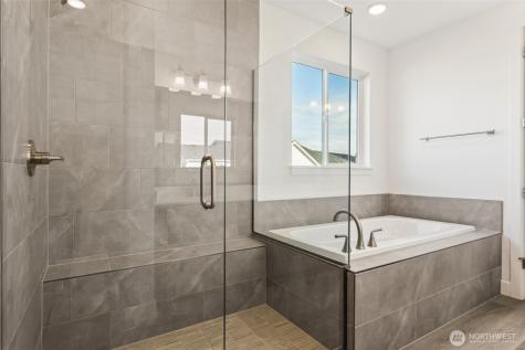 18015 139th Place E Puyallup WA 98374