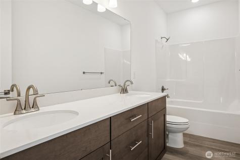 18015 139th Place E Puyallup WA 98374