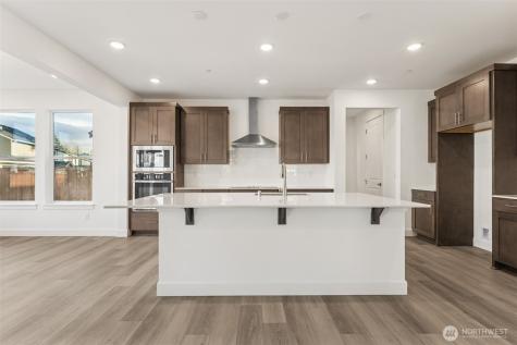 18015 139th Place E Puyallup WA 98374