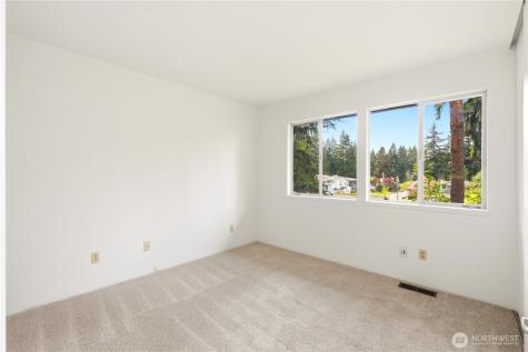 14613 SE 16th Place Bellevue WA 98007