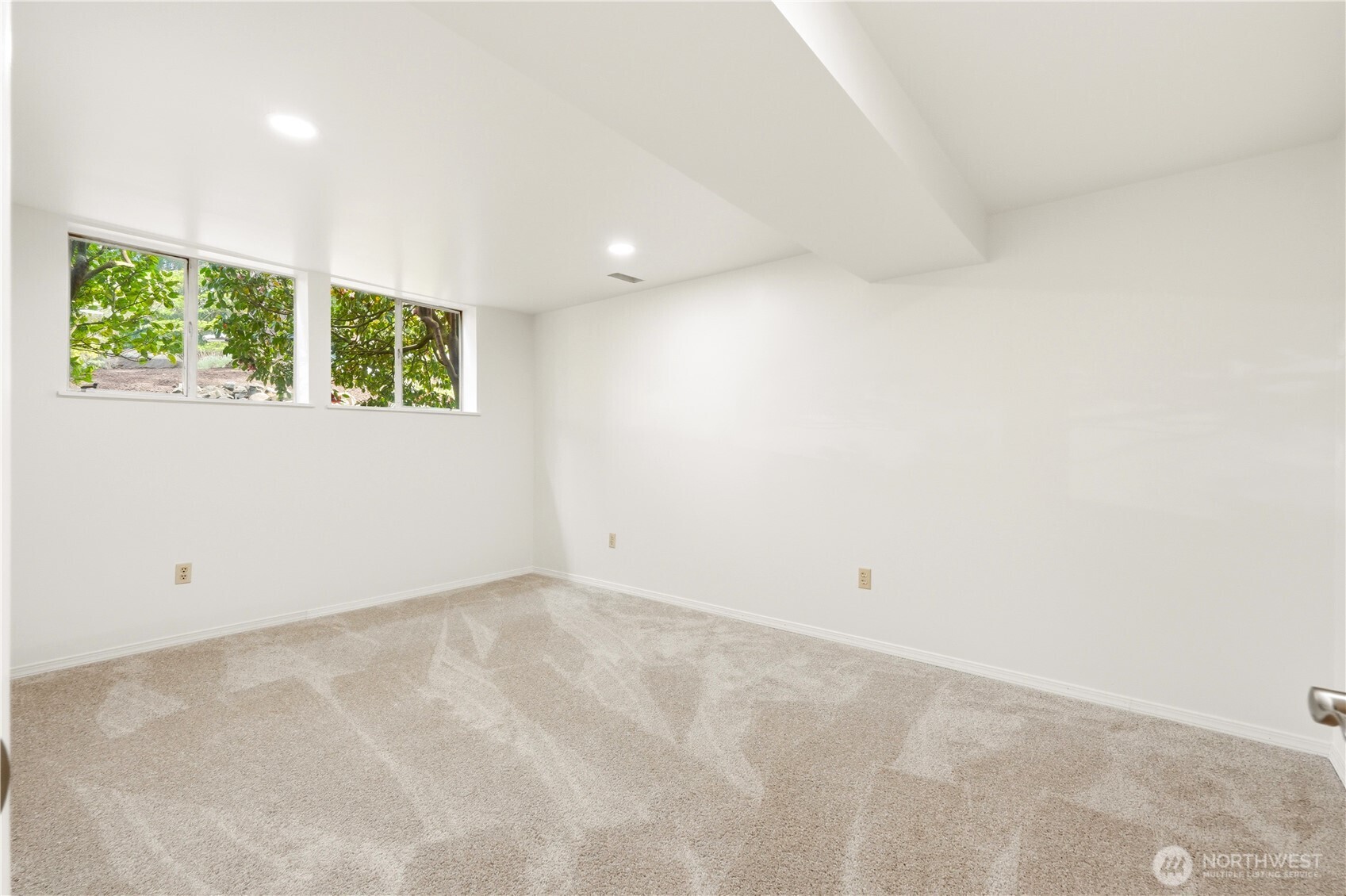 14613 SE 16th Place Bellevue WA 98007