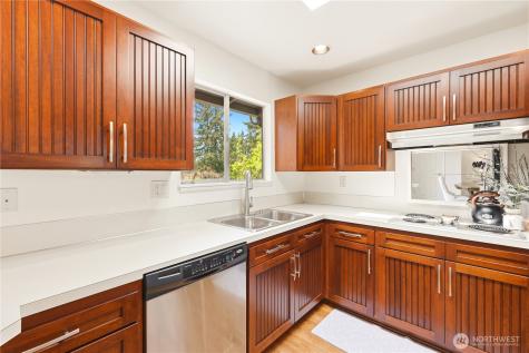 14613 SE 16th Place Bellevue WA 98007