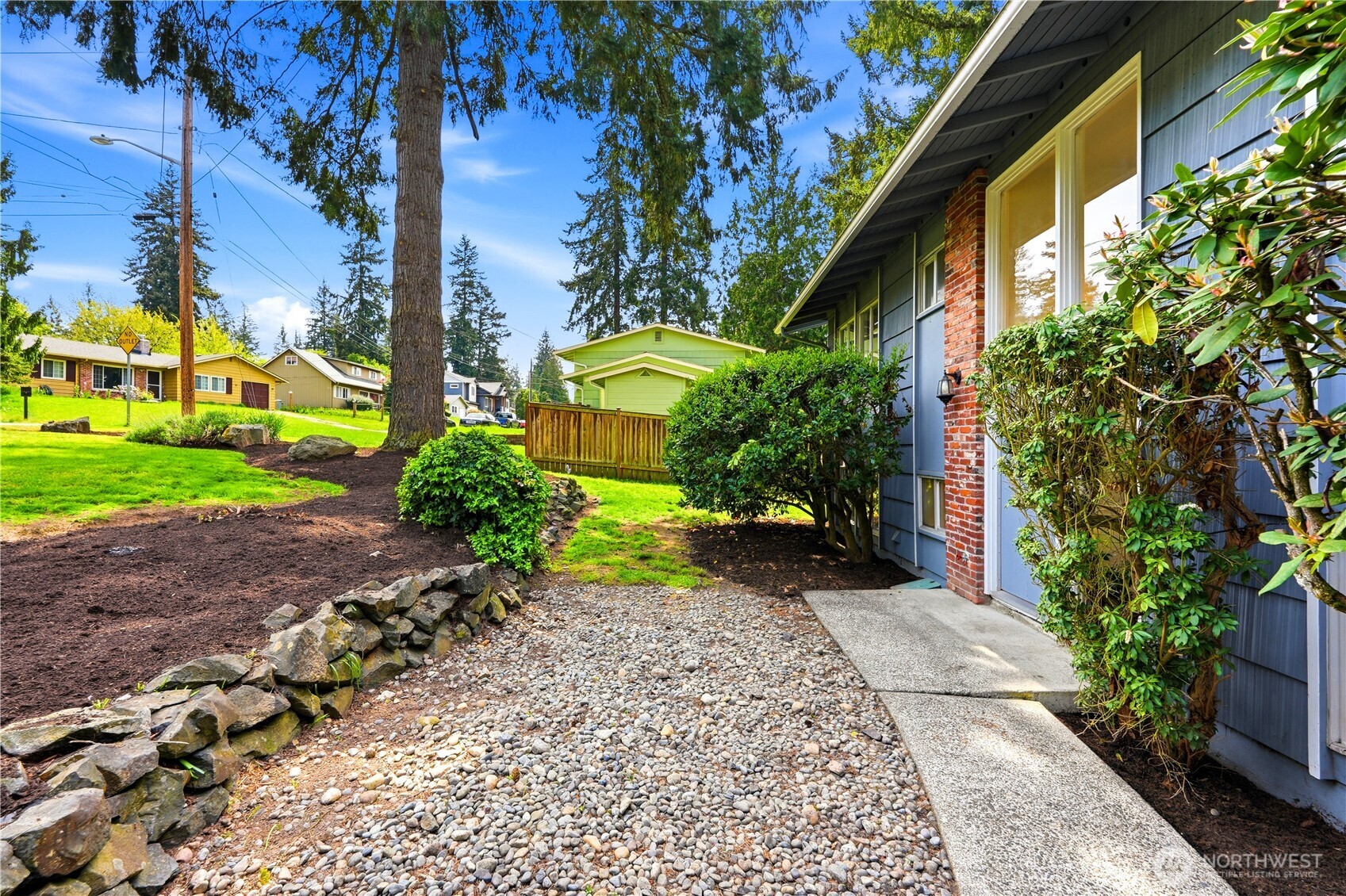 14613 SE 16th Place Bellevue WA 98007