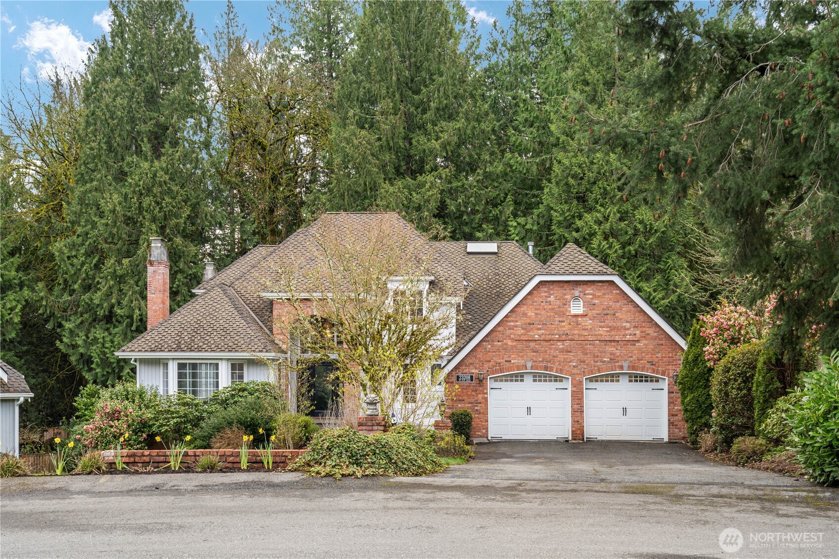 23208 SE 15th Court Sammamish WA 98075