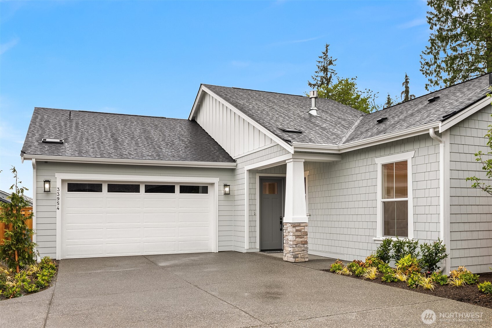 33954 Buckeye Avenue SE Black Diamond WA 98010