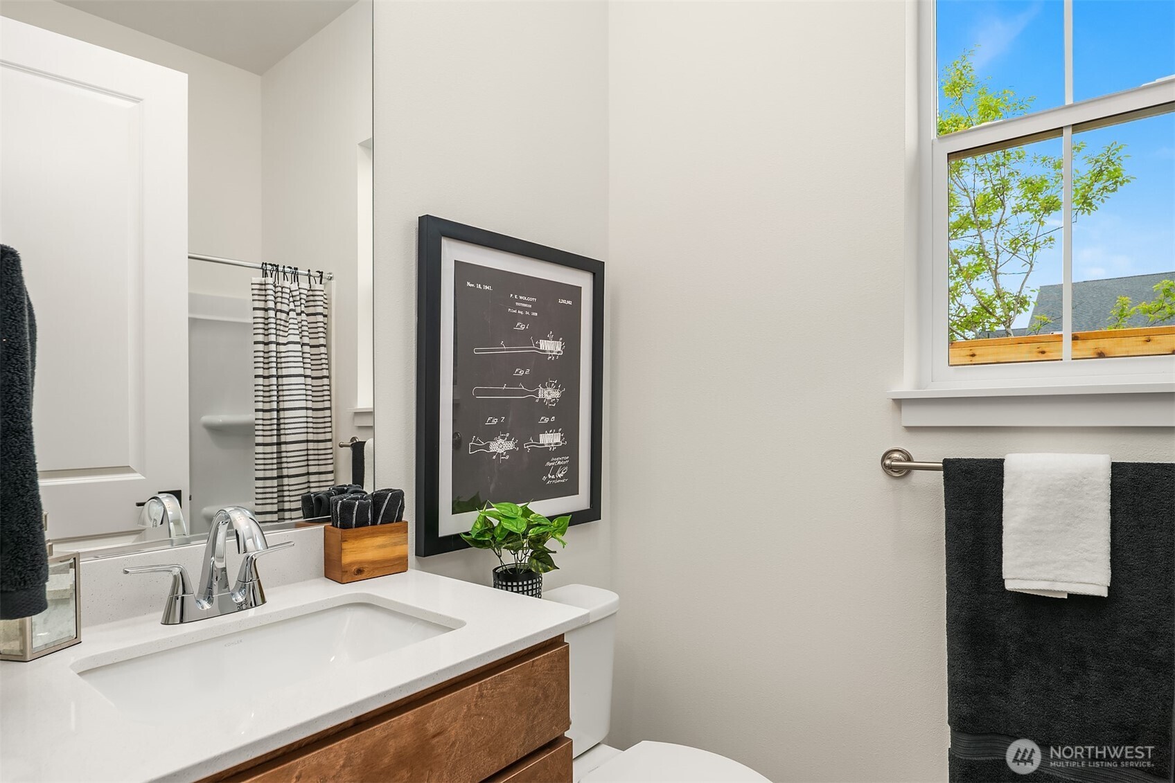 33954 Buckeye Avenue SE Black Diamond WA 98010
