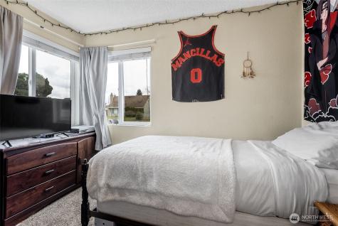 861 S 72nd Street Tacoma WA 98408