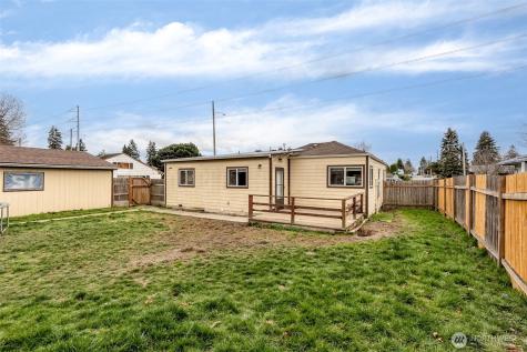 861 S 72nd Street Tacoma WA 98408
