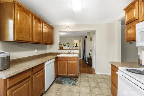 861 S 72nd Street Tacoma WA 98408