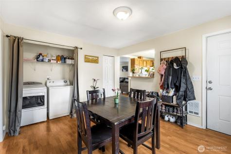 861 S 72nd Street Tacoma WA 98408