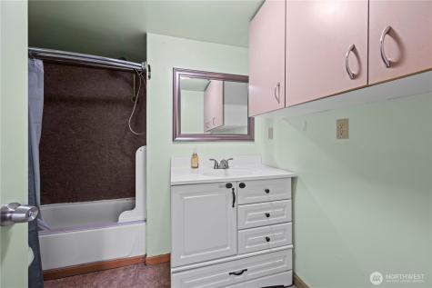 4425 Meridian Avenue N Tulalip WA 98271