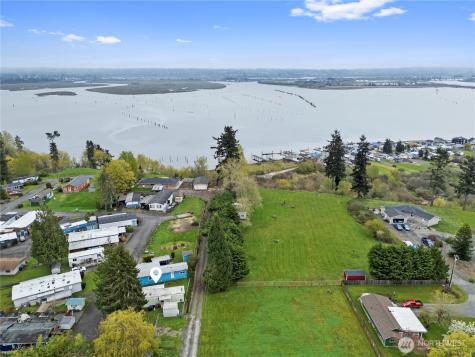 4425 Meridian Avenue N Tulalip WA 98271