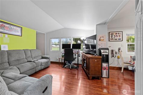 4425 Meridian Avenue N Tulalip WA 98271