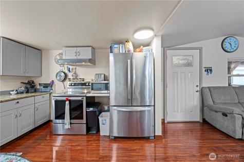 4425 Meridian Avenue N Tulalip WA 98271