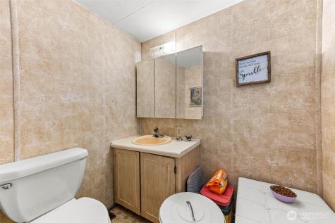 1125 State Route 105 Grayland WA 98547