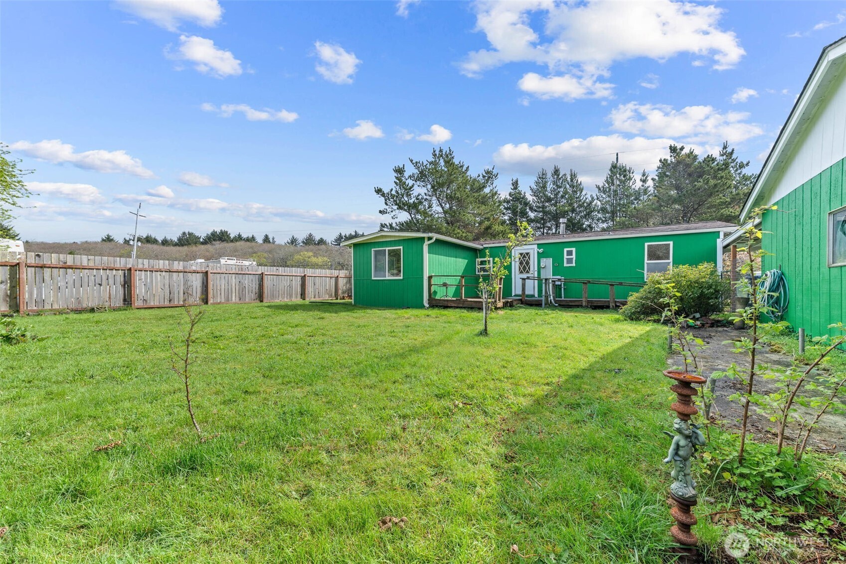 1125 State Route 105 Grayland WA 98547