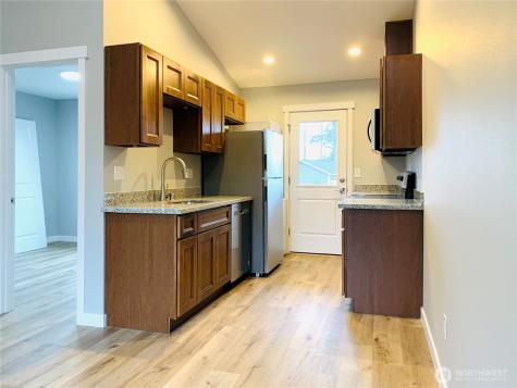 518 Dolphin Avenue NE Ocean Shores WA 98569