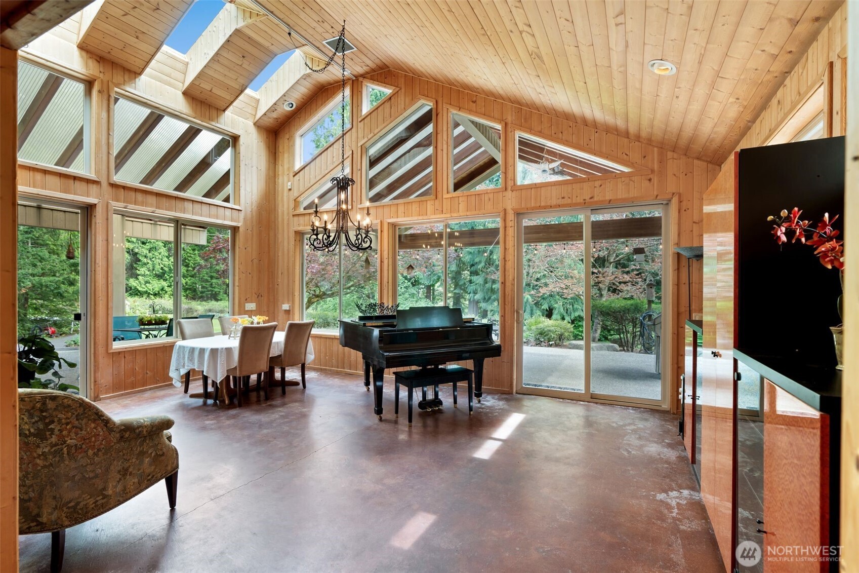 25119 NE 18th Street Sammamish WA 98074