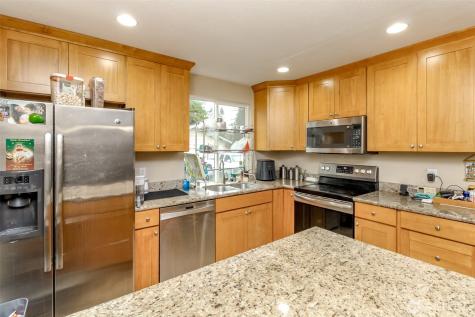 10543 SE 228th Street Kent WA 98031