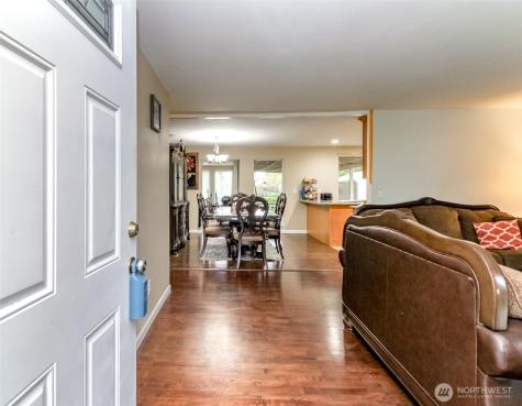 10543 SE 228th Street Kent WA 98031