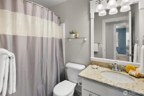 7112 55th Place NE Marysville WA 98270