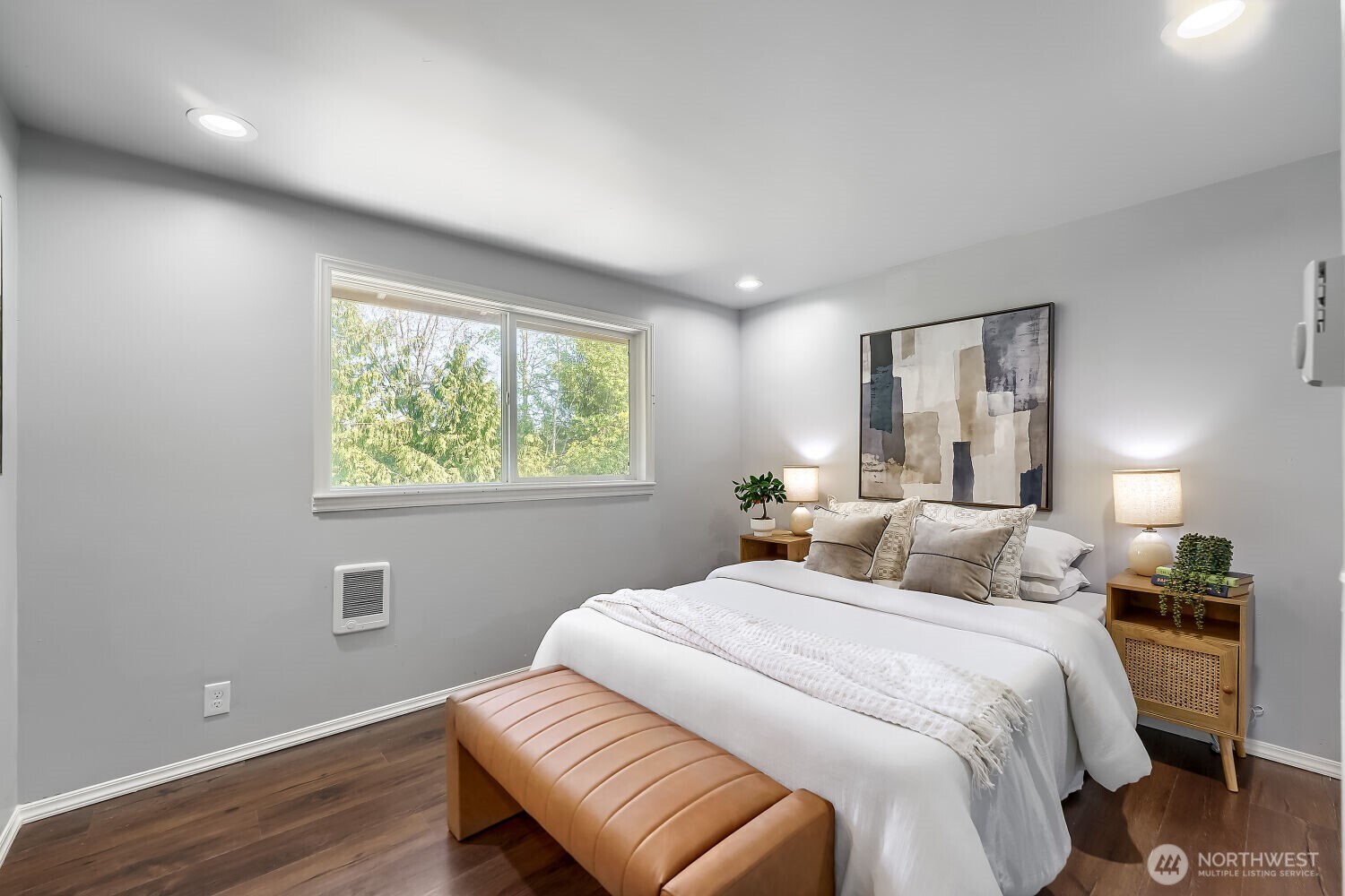 217 Capri Place Everett WA 98203