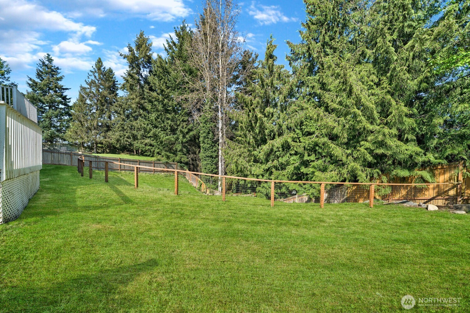 217 Capri Place Everett WA 98203