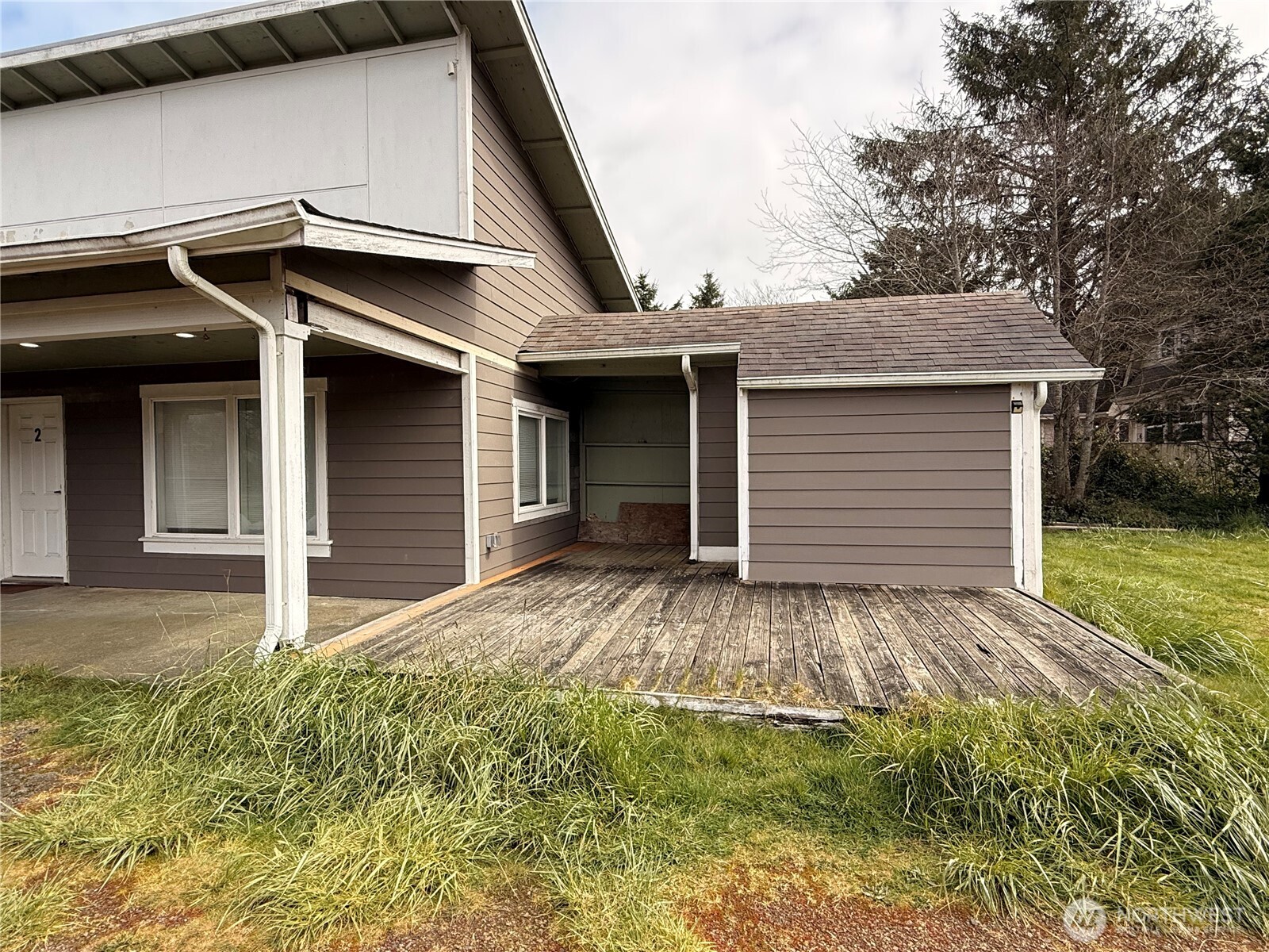 141 Barnacles Street NW Ocean Shores WA 98569