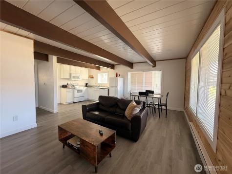 141 Barnacles Street NW Ocean Shores WA 98569