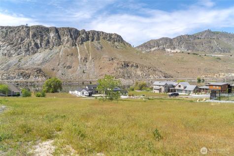 13 E Shore Court Orondo WA 98843