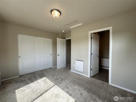17541 110th Ave E Puyallup WA 98374