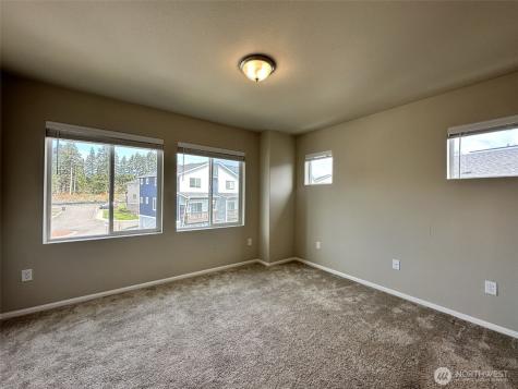 17541 110th Ave E Puyallup WA 98374