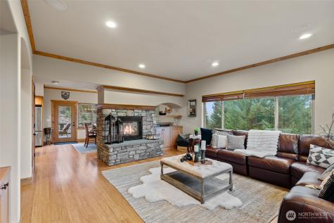 191 Whisper Creek Road Cle Elum WA 98922