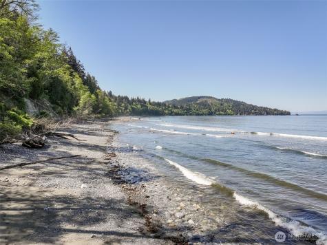 894 Freshwater Park Port Angeles WA 98363