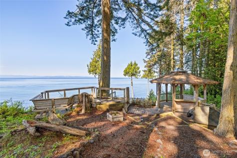 894 Freshwater Park Port Angeles WA 98363