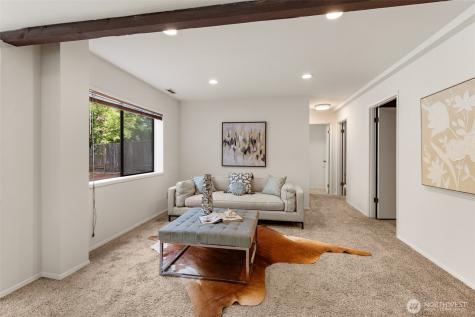 4624 146th Place SE Bellevue WA 98006